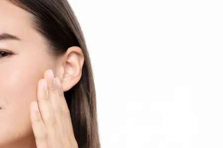 Kas sukelia odos jautrumą ir kaip jis pasireiškia? 